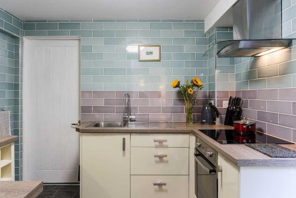 Truro apartment in a stunning quiet location Esterno foto
